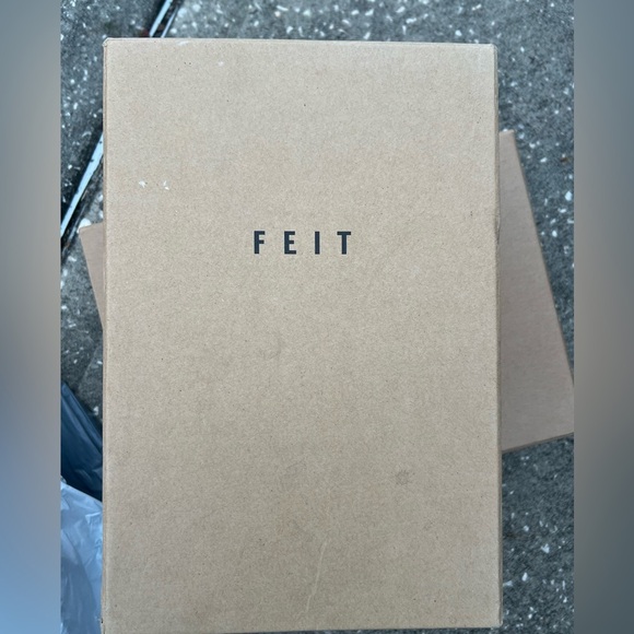 FEIT x Toogood The Artist Shoe Hand-painted - RARE 2/3 - size EU 38 (US 8) NWT - Picture 2 of 7